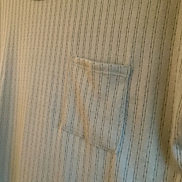 Textured Blouse - Picture 2 of 3